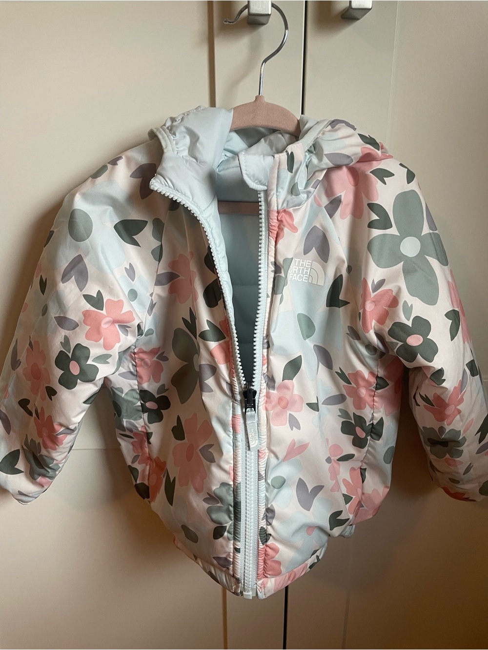 North face reversible puffer jacket 2/3t girls